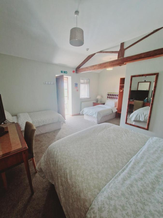 The Bosville Arms Rudston Экстерьер фото