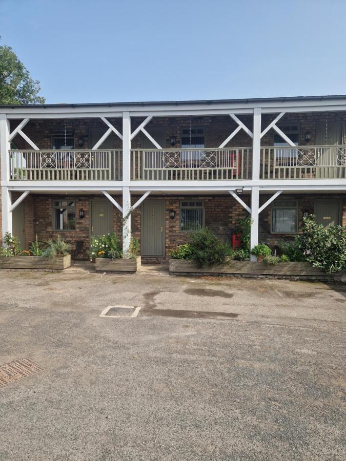 The Bosville Arms Rudston Экстерьер фото